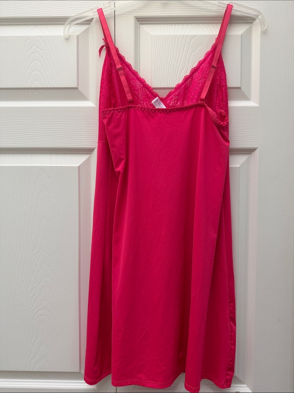 Fuchsia Lace-Trim Slip Dress with Adjustable Straps - Picture 6 of 7